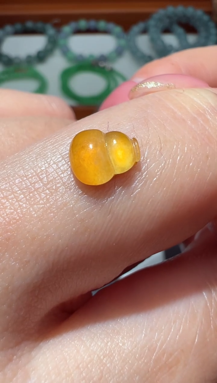 【闪购商品】定制翡翠未镶嵌7.5*6.8*3葫芦