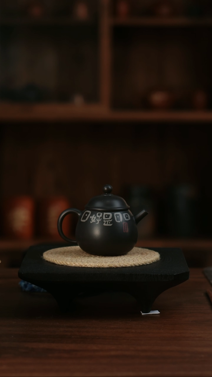 二生陶作逸文老师写画壶01