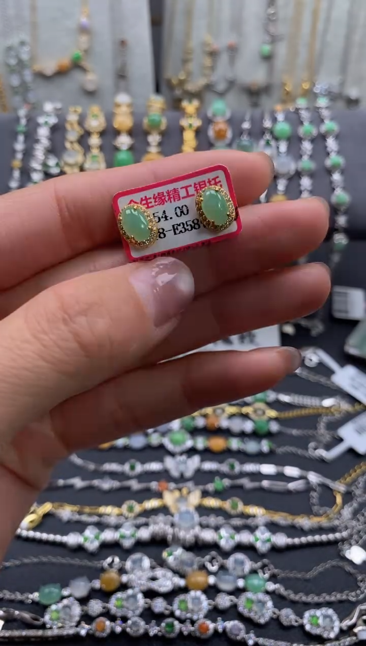 【闪购商品】翡翠戒指银S925镶嵌111111     3