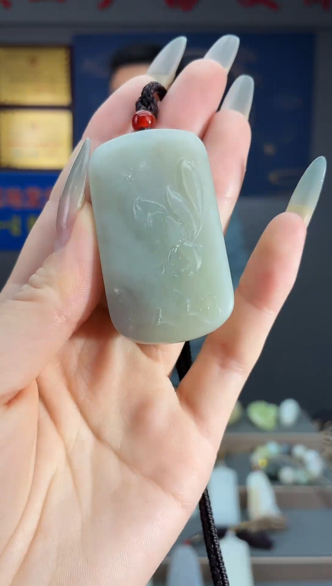 颈饰未镶嵌和田玉1