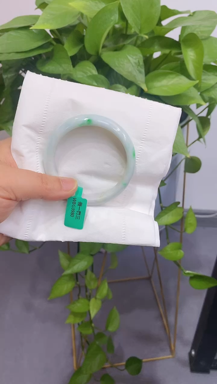 【闪购商品】翡翠手镯未镶嵌00009429
