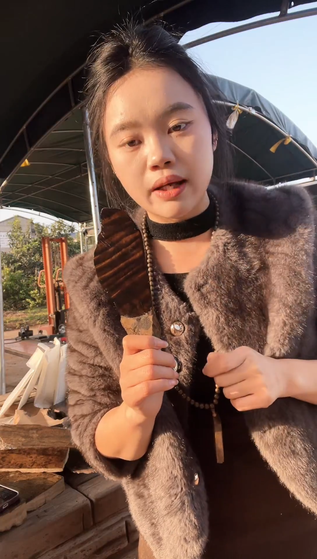 木自**乐金丝楠木（水波纹