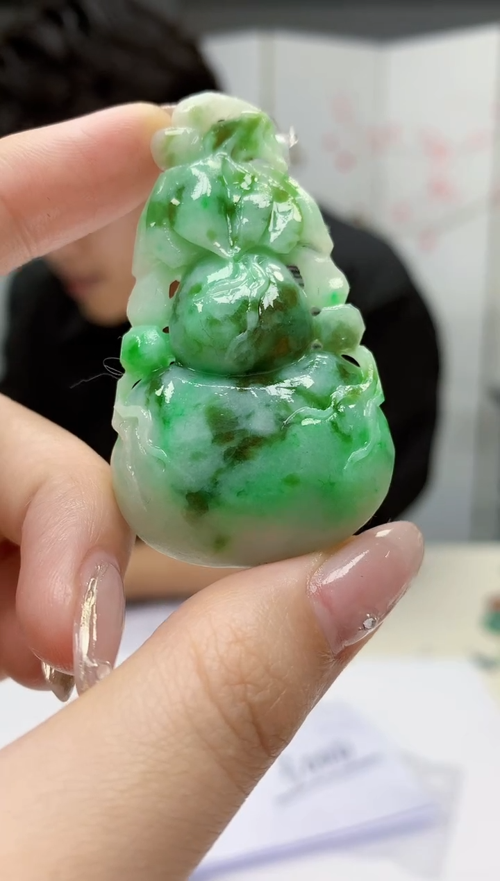 【闪购商品】定制翡翠未镶嵌5145jw-毛货挂件66