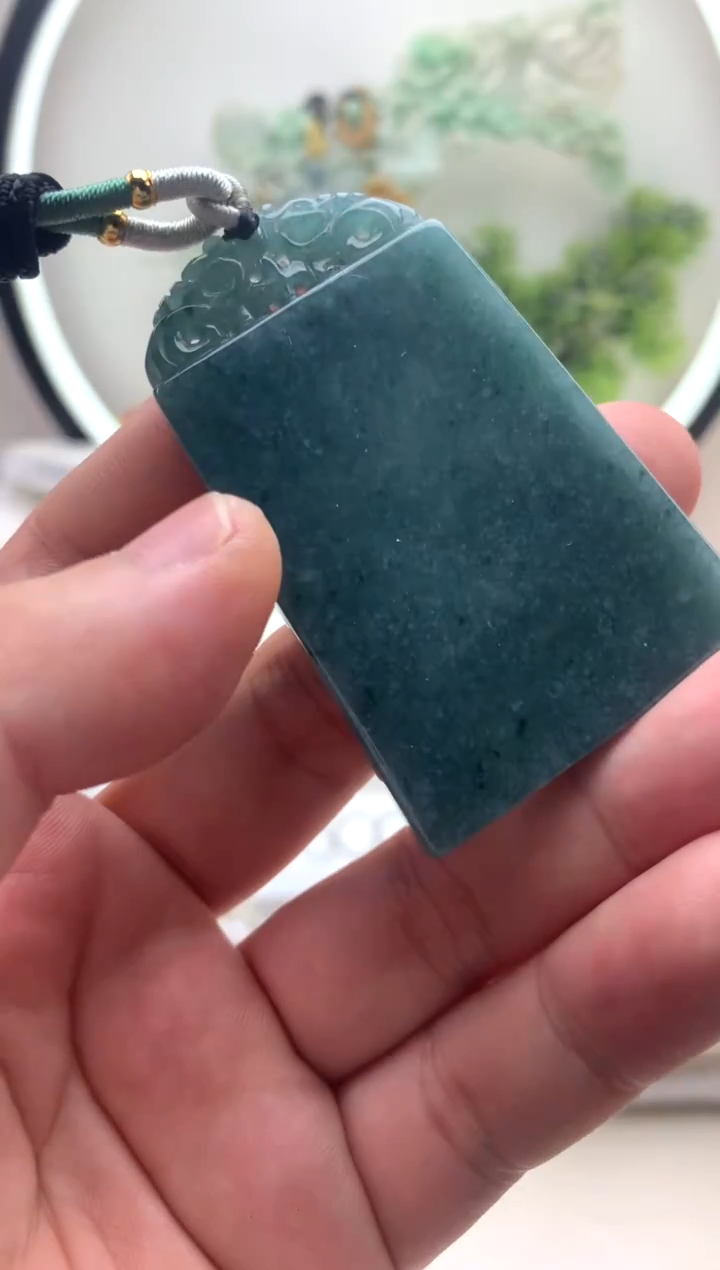 颈饰未镶嵌翡翠无事牌