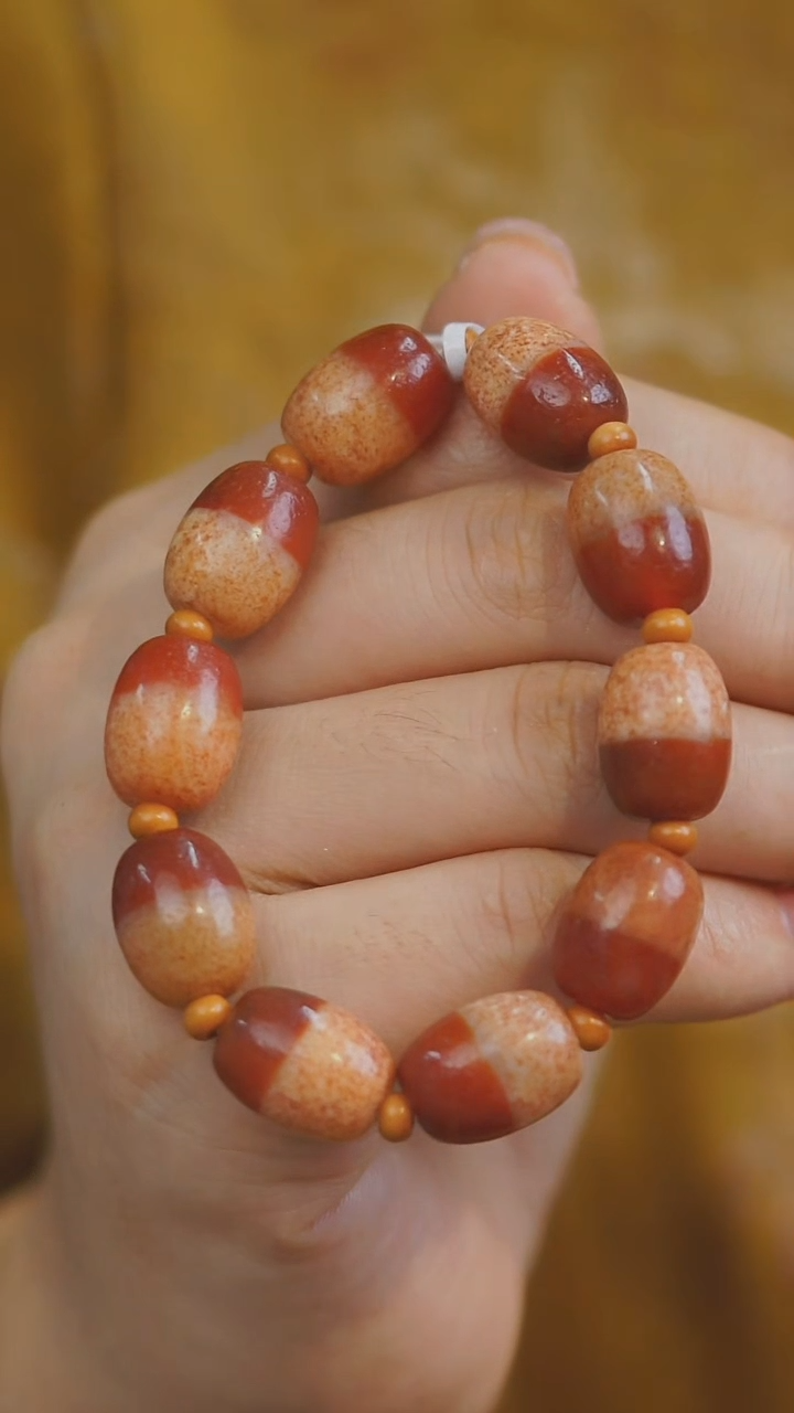 【闪购商品】玛瑙/玉髓手串未镶嵌多样性发其一