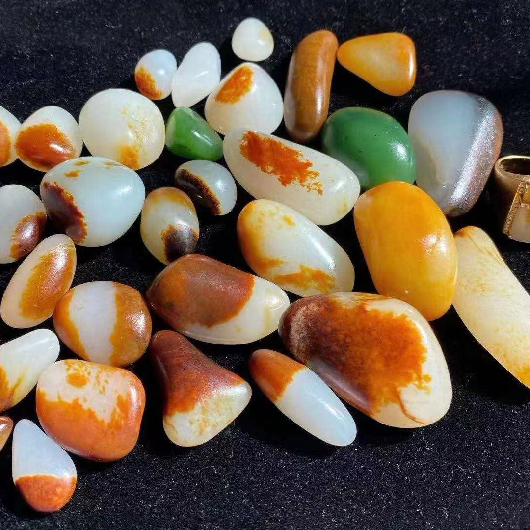 新疆和田玉珠宝奇石