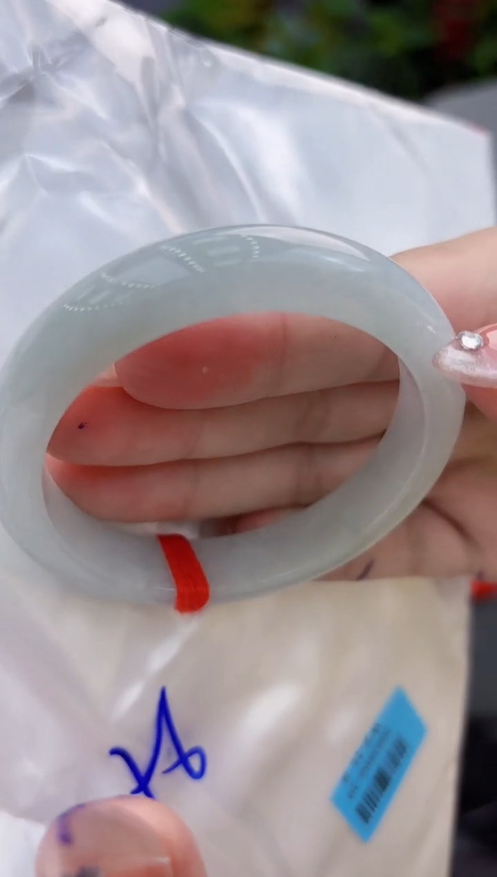 【闪购商品】翡翠手镯未镶嵌翡翠手镯