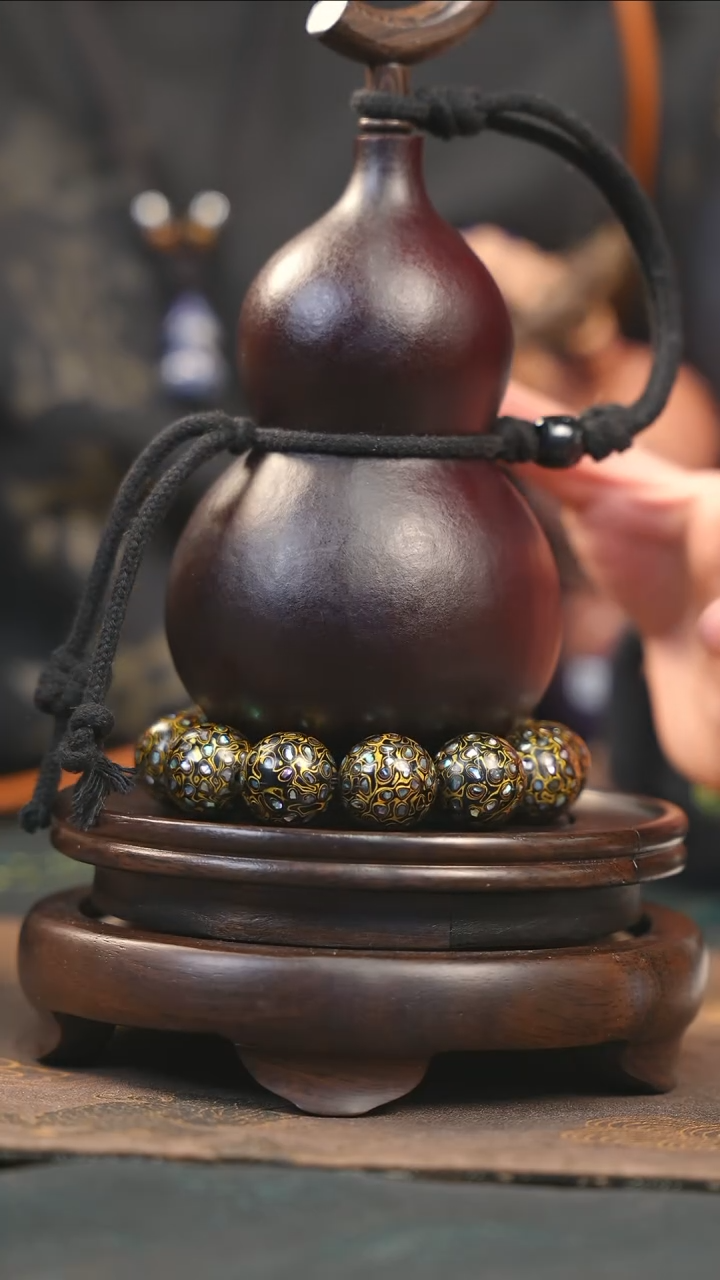 【闪购商品】YL143大漆酒葫芦不包手串及旋转底座