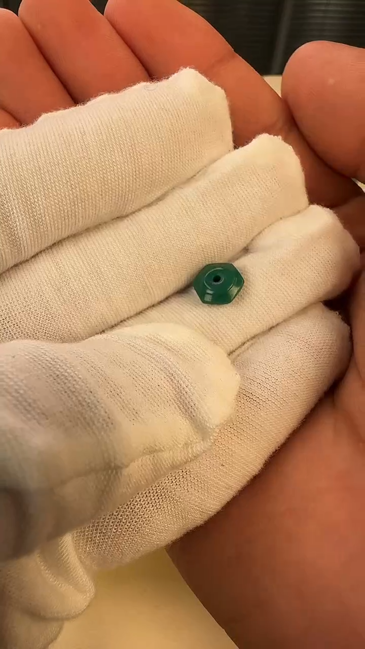 未镶嵌绿松石8的飞碟隔片8的飞碟隔片