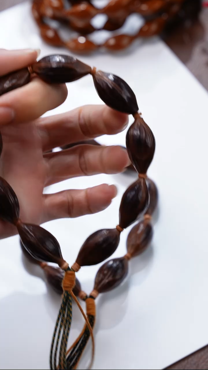 手串/手链橄榄核四花紫皮橄榄核