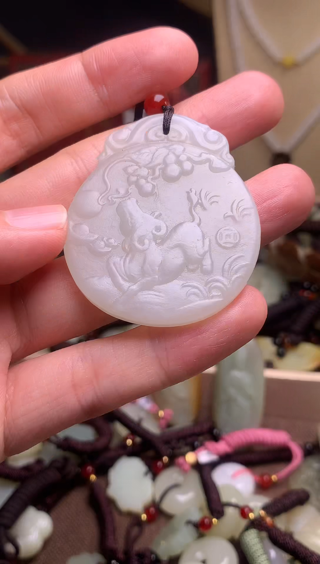 颈饰未镶嵌和田玉新疆料青海料清水和田玉吊坠