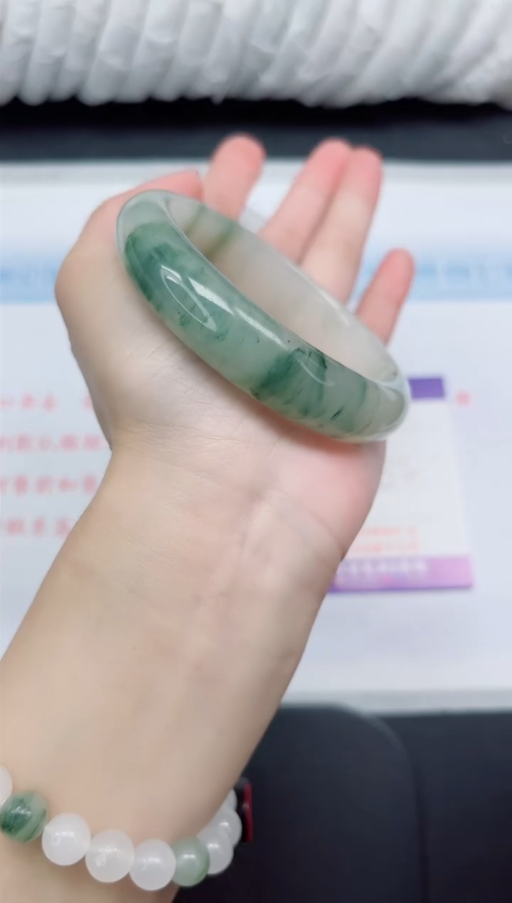 【闪购商品】石英质玉手镯未镶嵌22#58.2宽胎