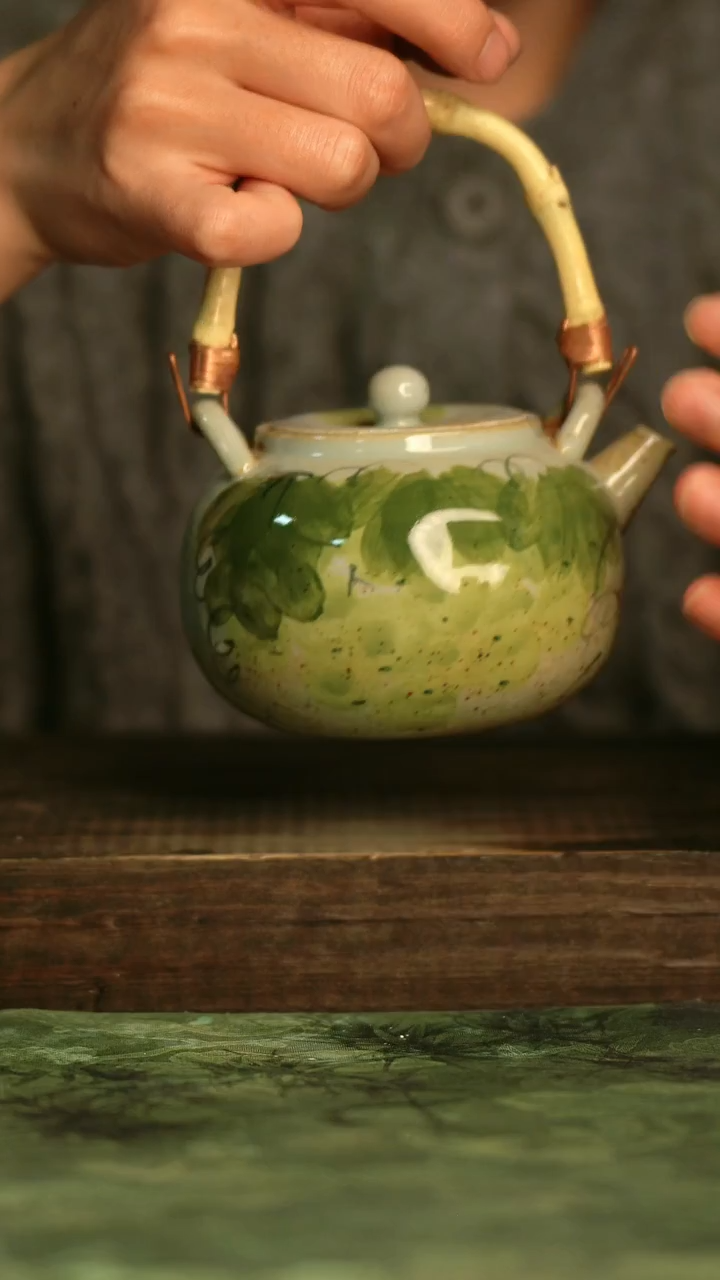 釉下彩手工手绘瓷器青诗集手工手绘瓷器