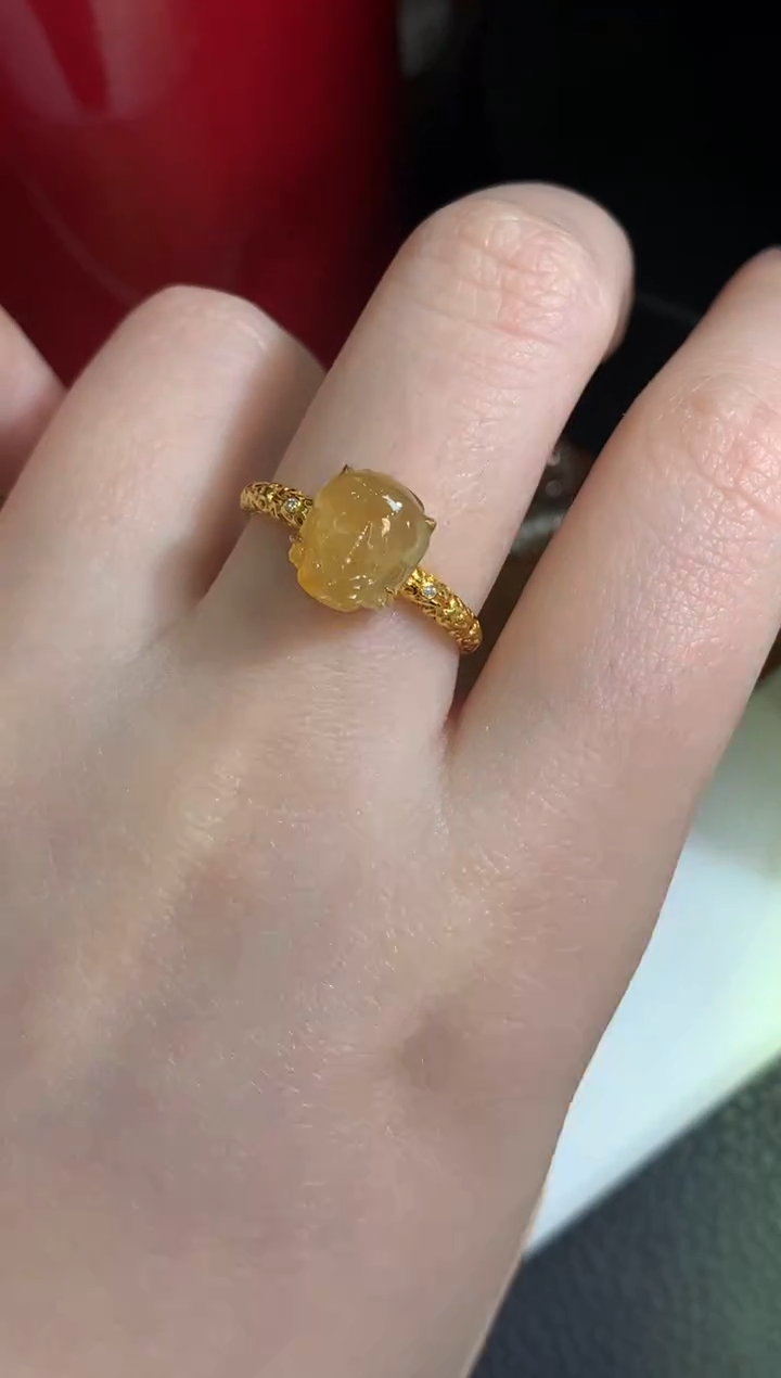 【闪购商品】翡翠戒指18K金镶嵌黄翡金蟾戒指