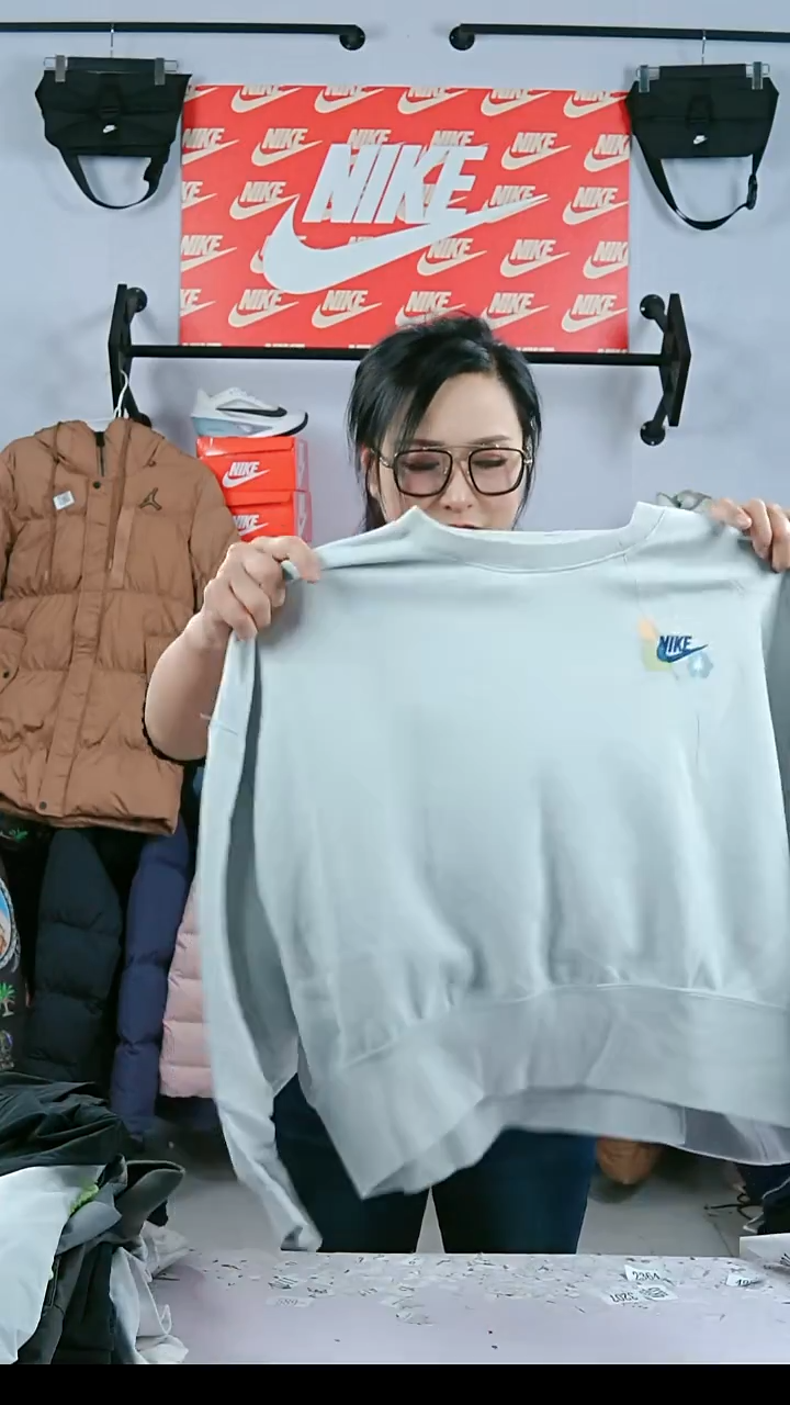 闪购编码运动衣以直播间过款为准尺码2801