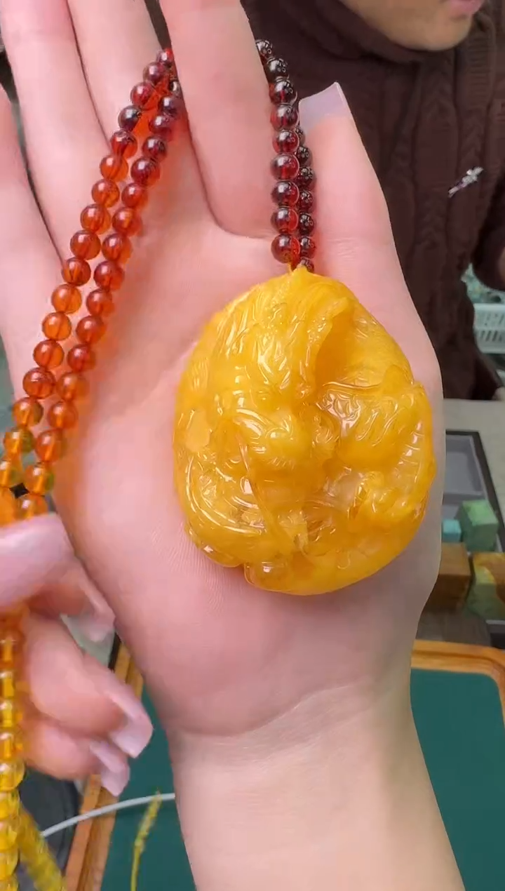 【闪购商品】蜜蜡颈饰未镶嵌050     