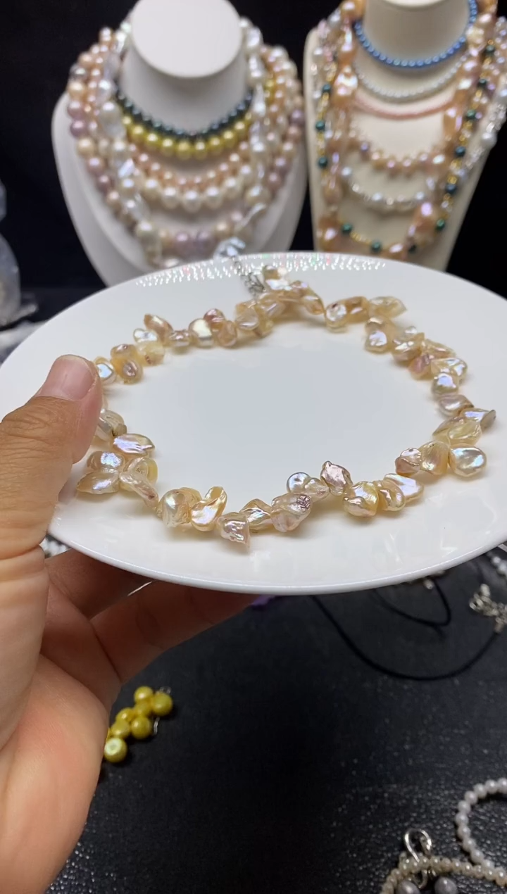 颈饰未镶嵌淡水珍珠多人
