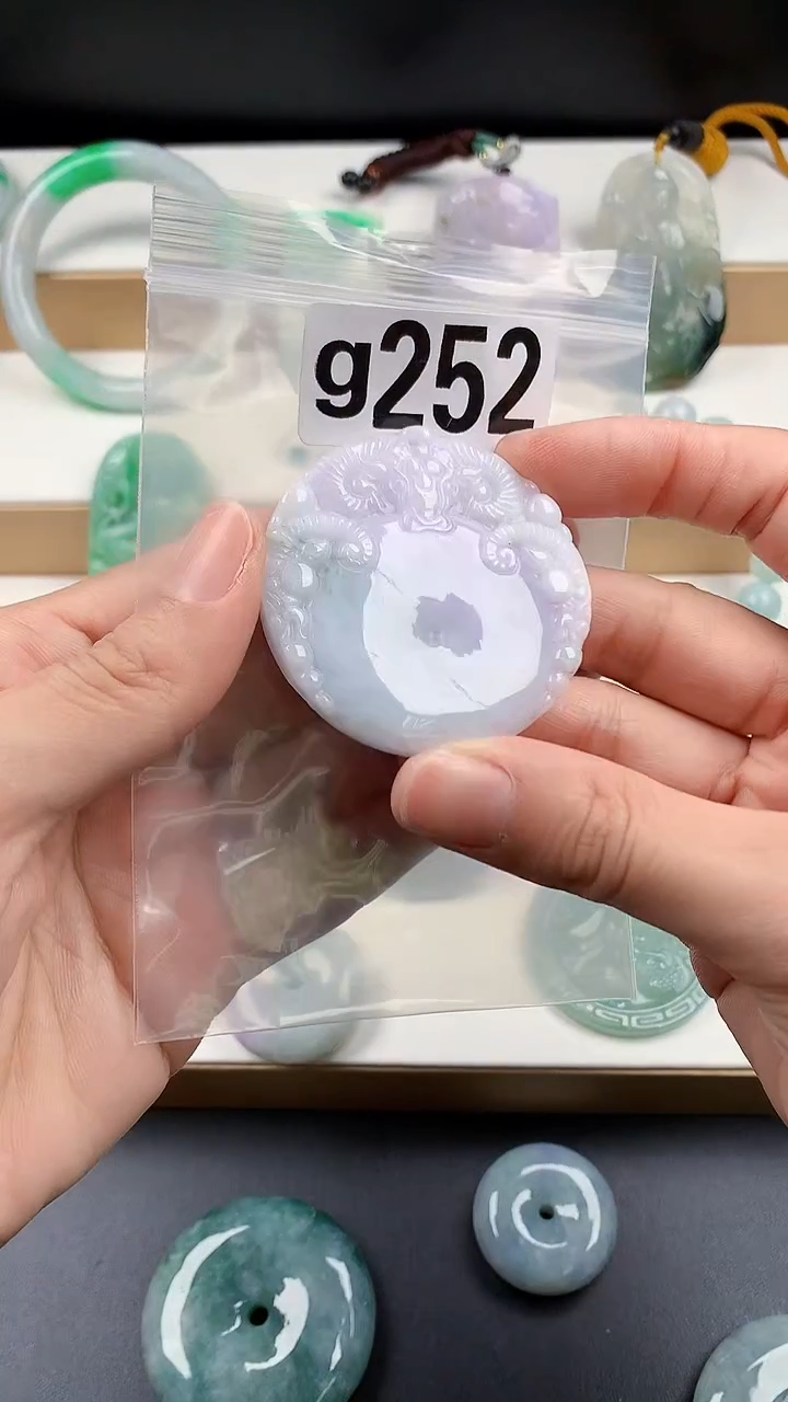 颈饰未镶嵌翡翠天然翡翠珠宝吊坠挂件