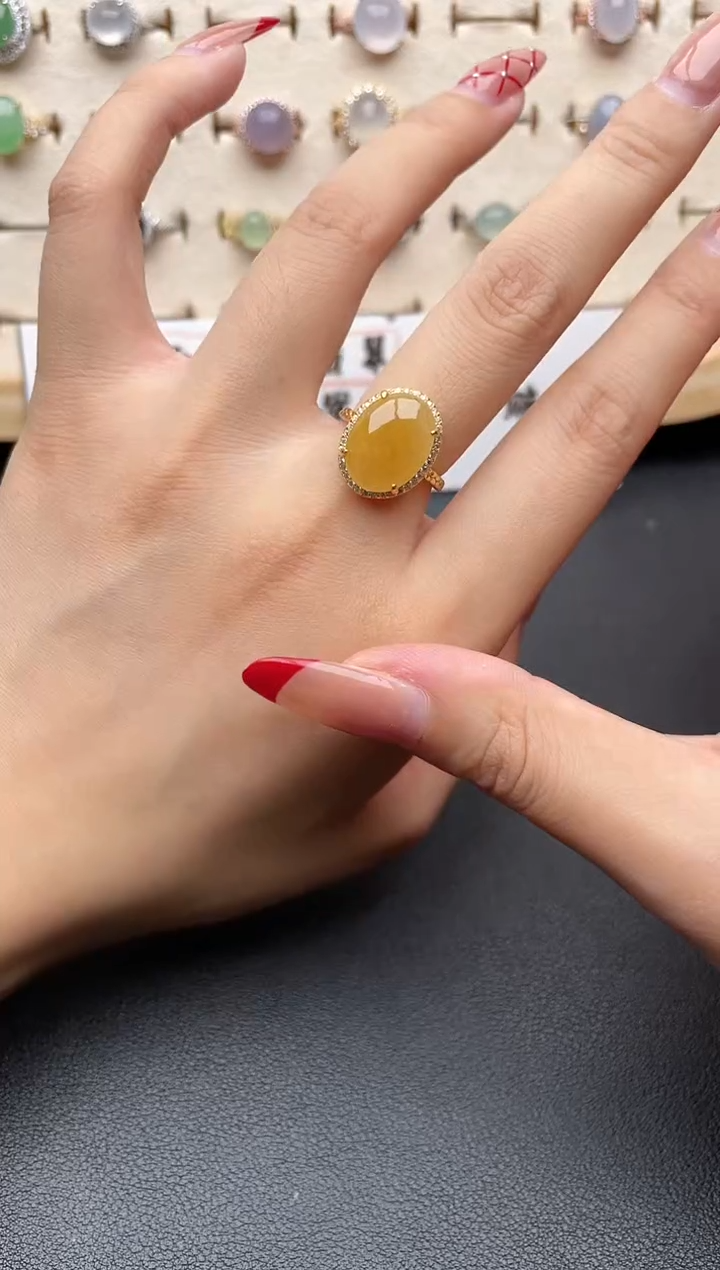 【闪购商品】翡翠戒指银S925镶嵌一物一证一礼盒