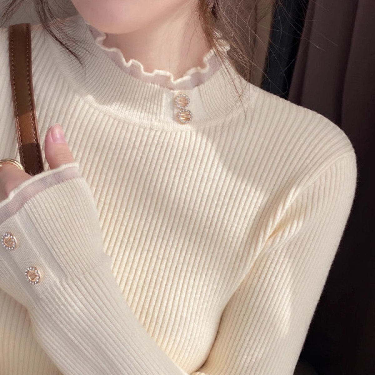 白色针织打底衫女春秋冬时尚洋气内搭蕾丝半高领毛衣百搭修身上衣