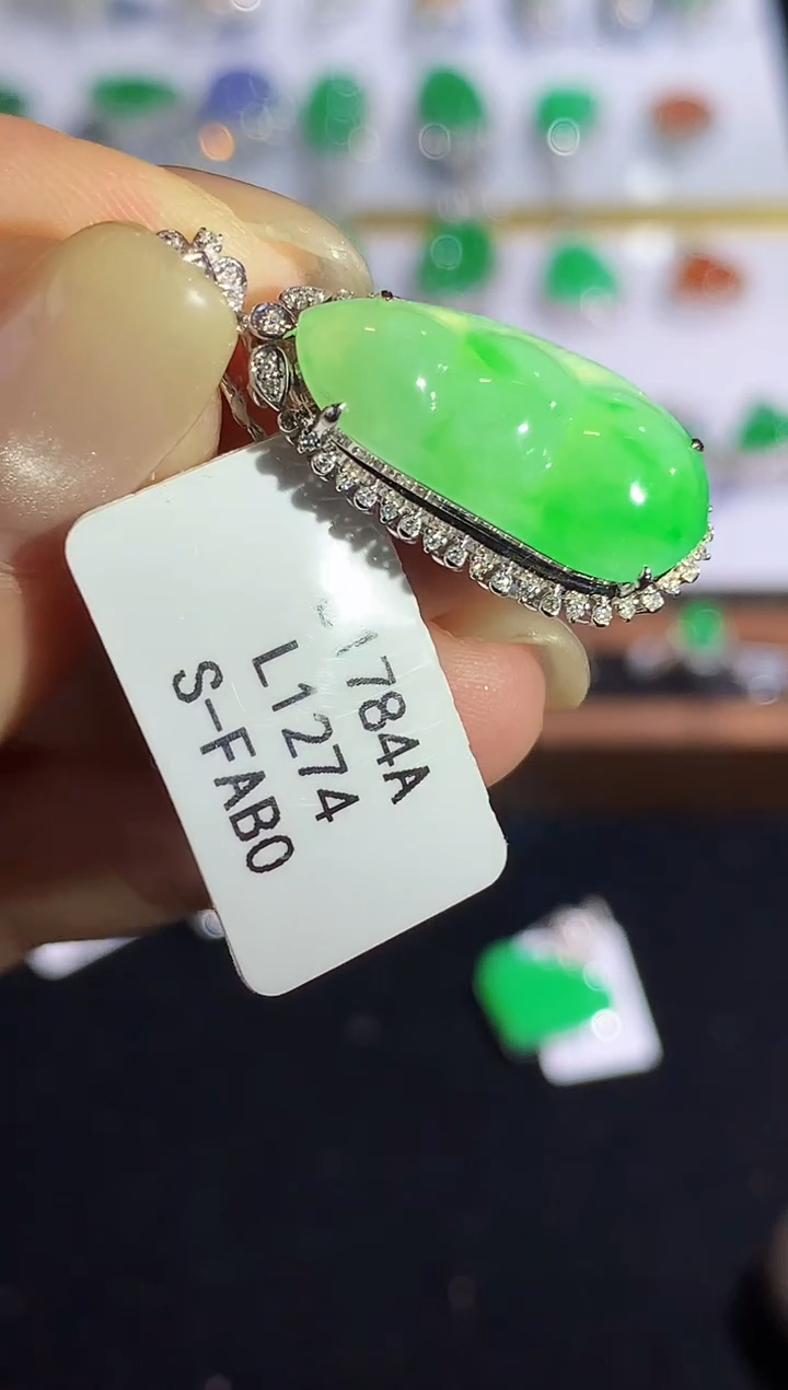 翡翠18K金镶嵌吊坠(不含链)L1274多样性发其一