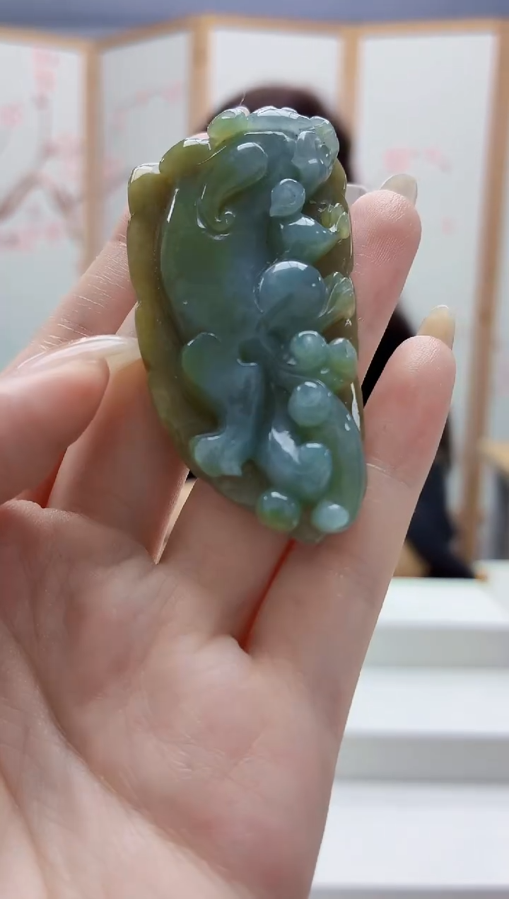 未镶嵌定制翡翠4829jw-毛货挂件36