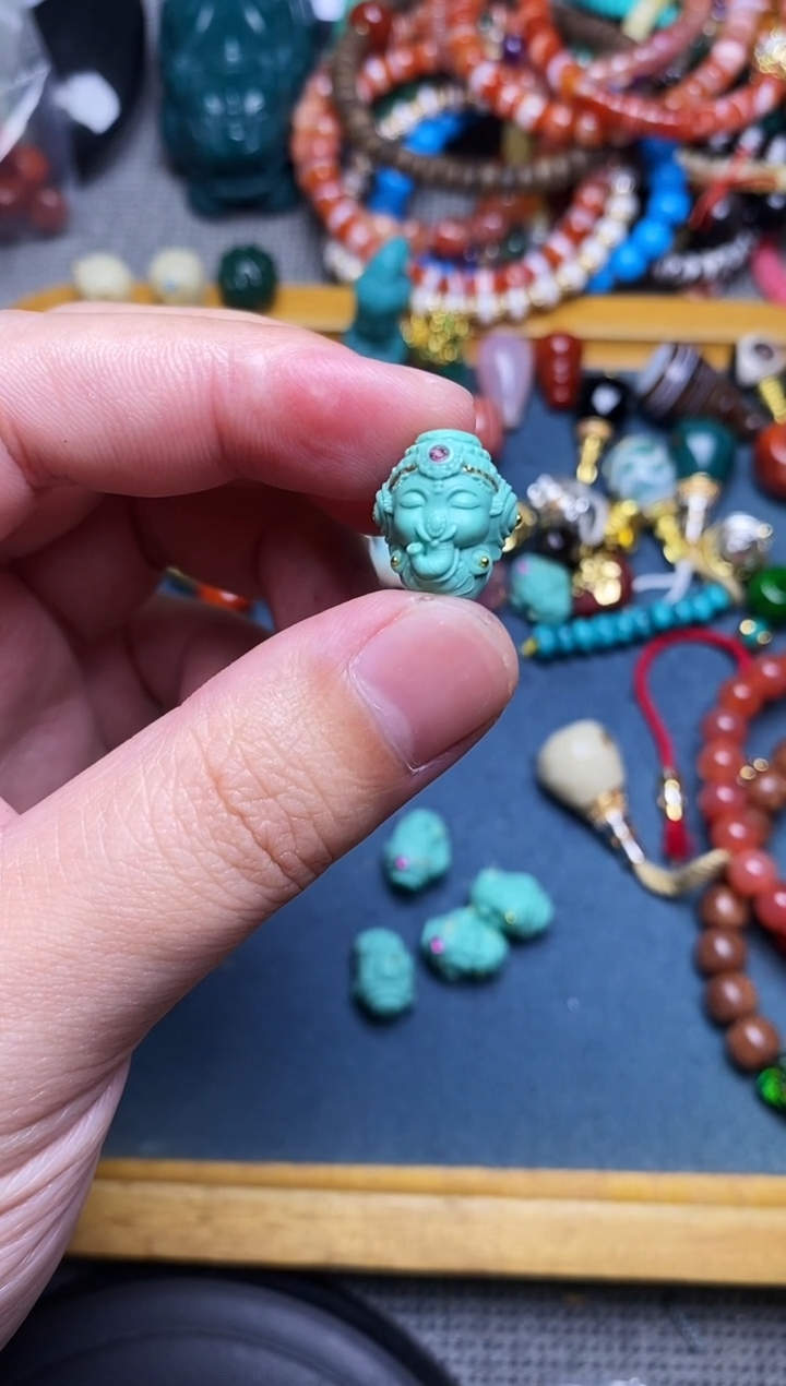 琉璃颈饰精工镶嵌新款象神 单个发