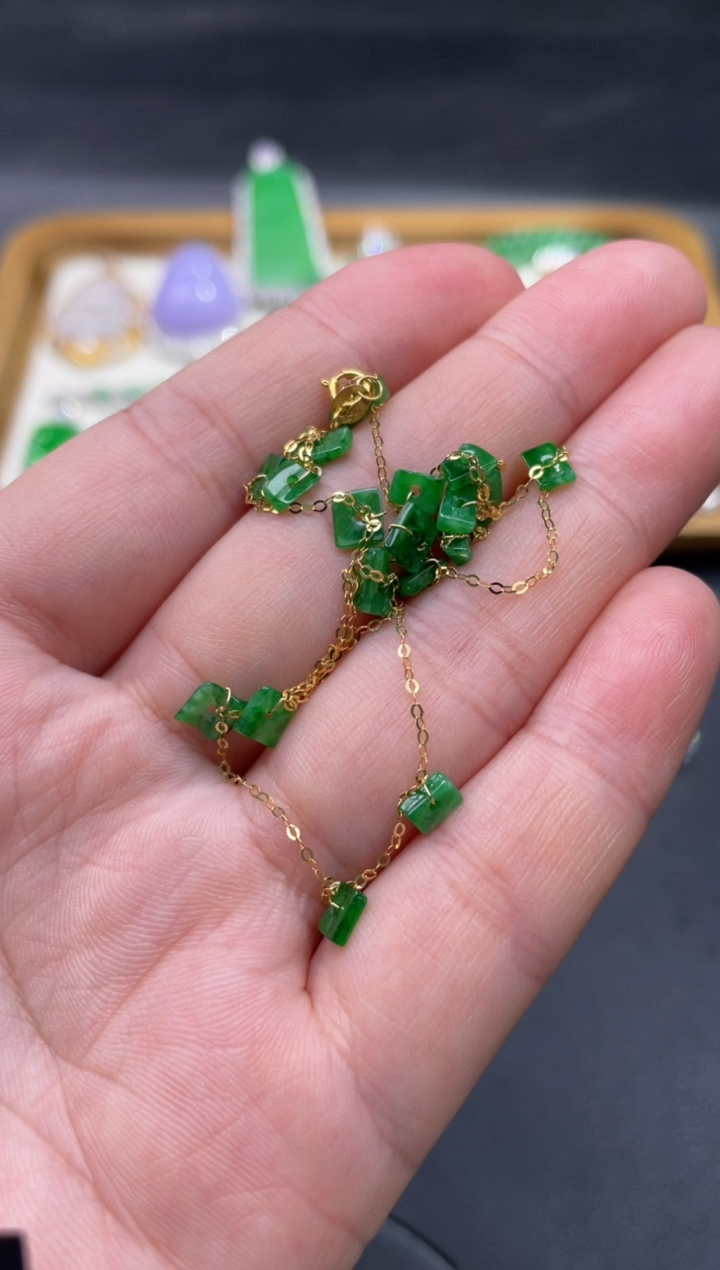 【闪购商品】翡翠颈饰18K金镶嵌55..........