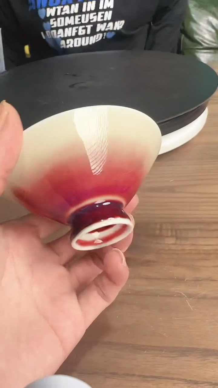 【闪购商品】杯一品德窑郎红窑变斗笠杯子/微瑕介意勿拍