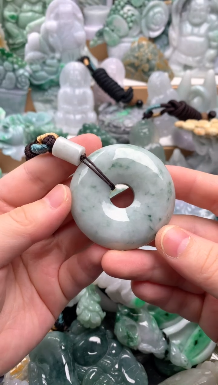 吊坠(不含链)未镶嵌翡翠1