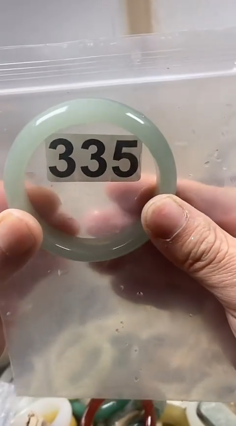 【闪购商品】石英质玉手镯未镶嵌54+335天然石纹矿点扣手介意勿拍