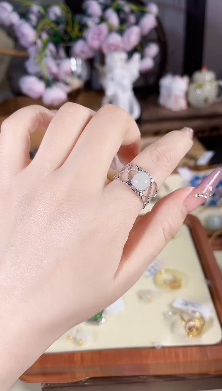 银S925镶嵌戒指和田玉多样性发其一孤品默认微瑕