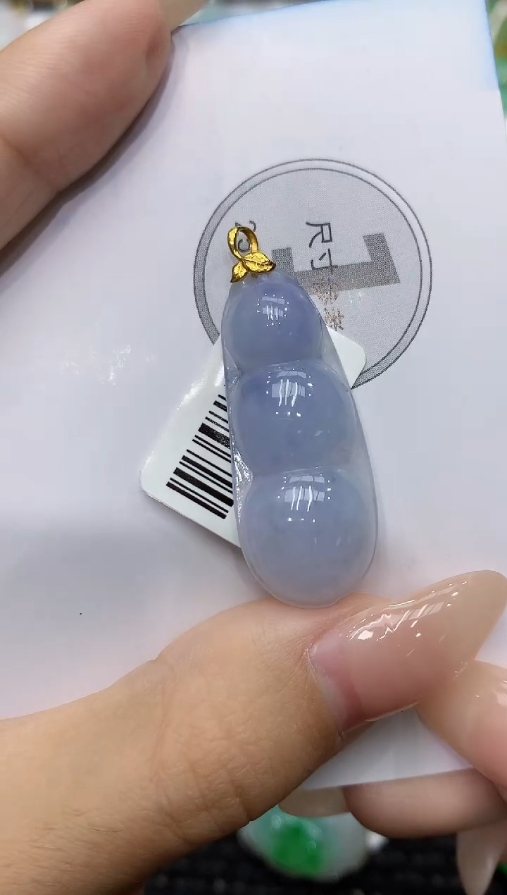 颈饰18K金镶嵌翡翠111111111111