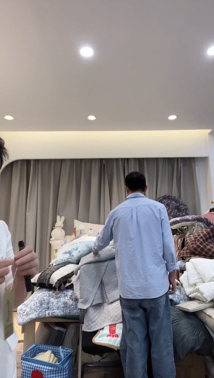 棉棉海*风D12   紫色抱枕