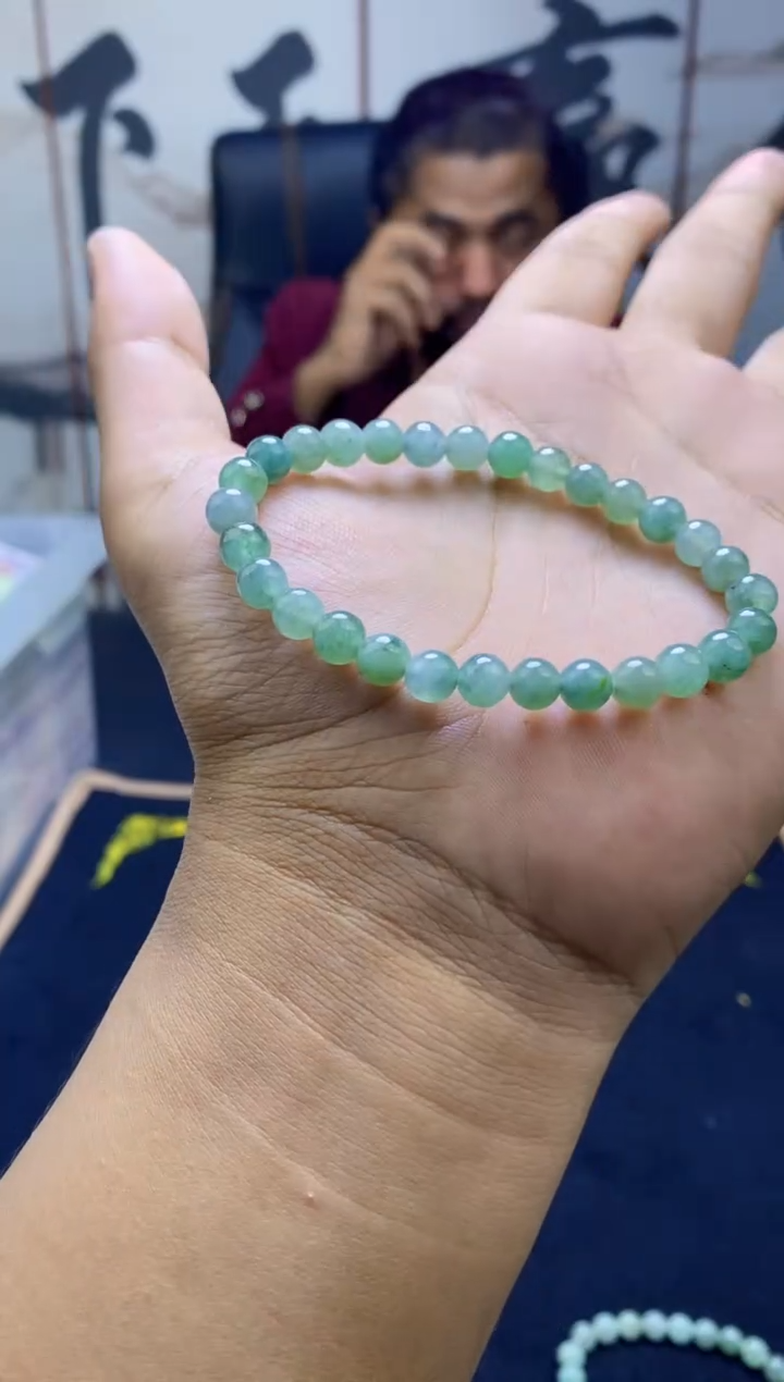 【闪购商品】定制翡翠未镶嵌纯天然缅甸A货翡翠 多样性发货只发其一