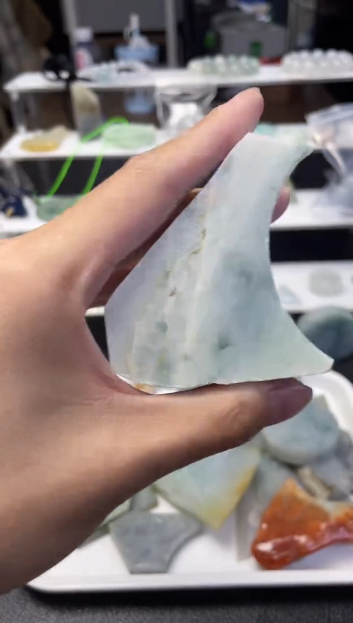 【闪购商品】翡翠把件未镶嵌Z 翡翠片料