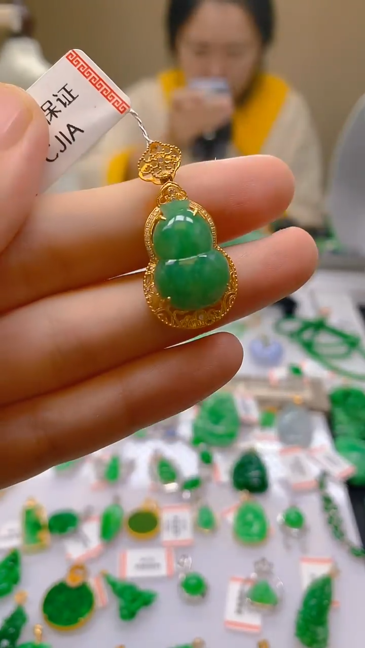 【闪购商品】翡翠颈饰18K金镶嵌新号开播，全场乱卖