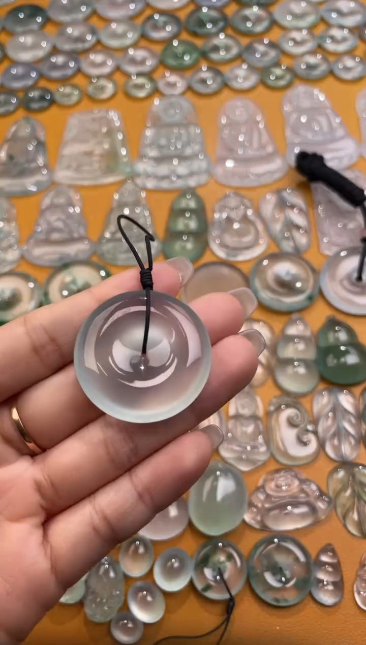 【闪购商品】翡翠吊坠(不含链)未镶嵌平安扣 33.7 6.9