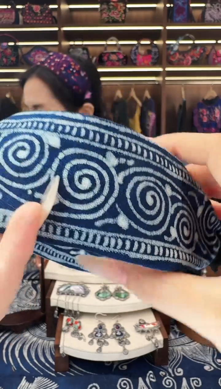 织绣L35黔东南苗族刺绣