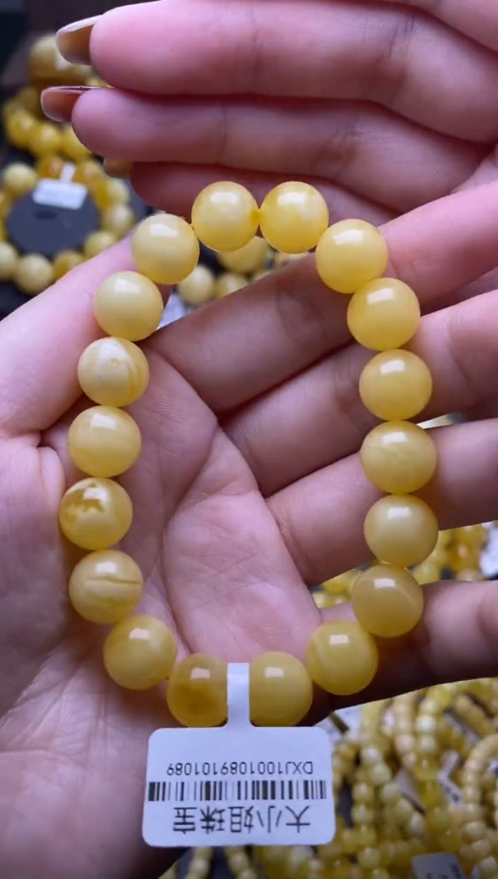 【闪购商品】琥珀裸石未镶嵌大小姐珠宝72