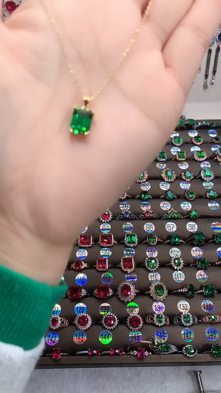 【闪购商品】透辉石吊坠银S925镶嵌金色8.10