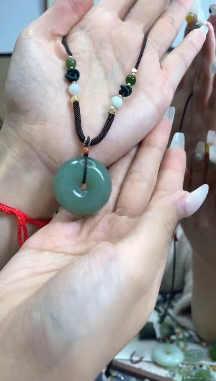 【闪购商品】岫玉吊坠未镶嵌多样性发货其中发一