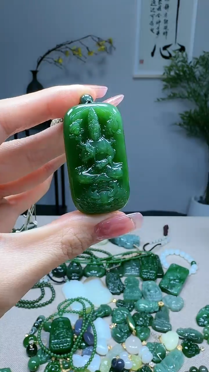 未镶嵌和田玉挂件1