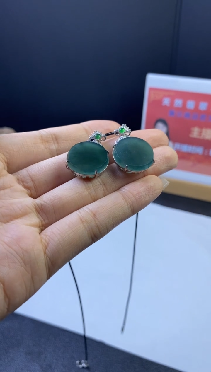 【闪购商品】翡翠颈饰银S925镶嵌无事牌 多样性发一件