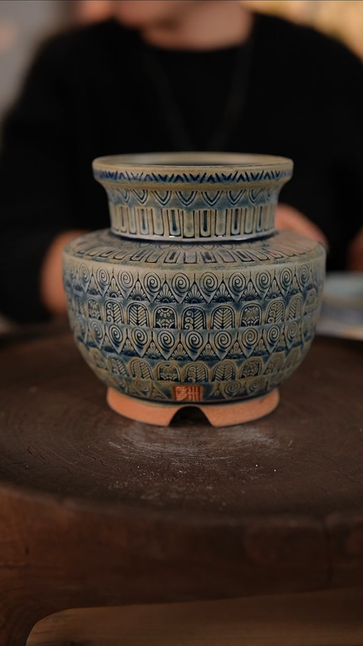 【闪购商品】红陶1-19-092默认有瑕口8.5