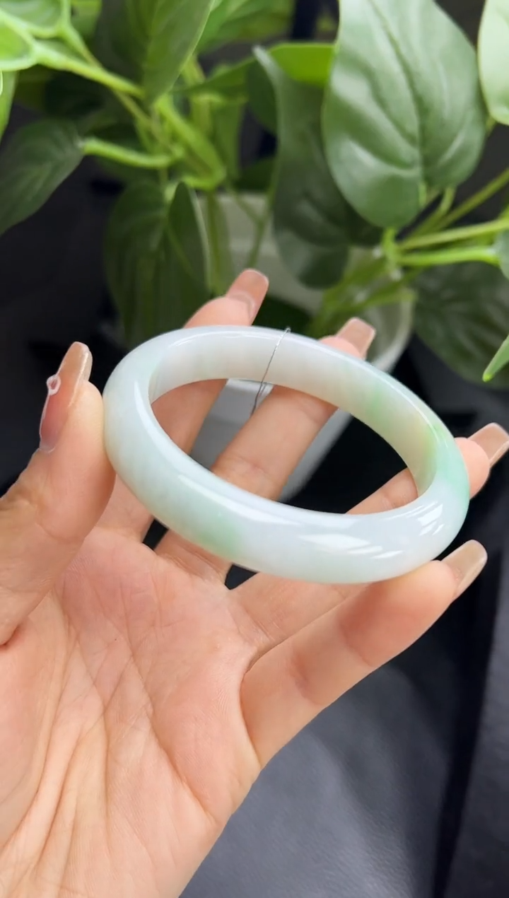 【闪购商品】翡翠手镯未镶嵌K678-10 手镯 54-55圈