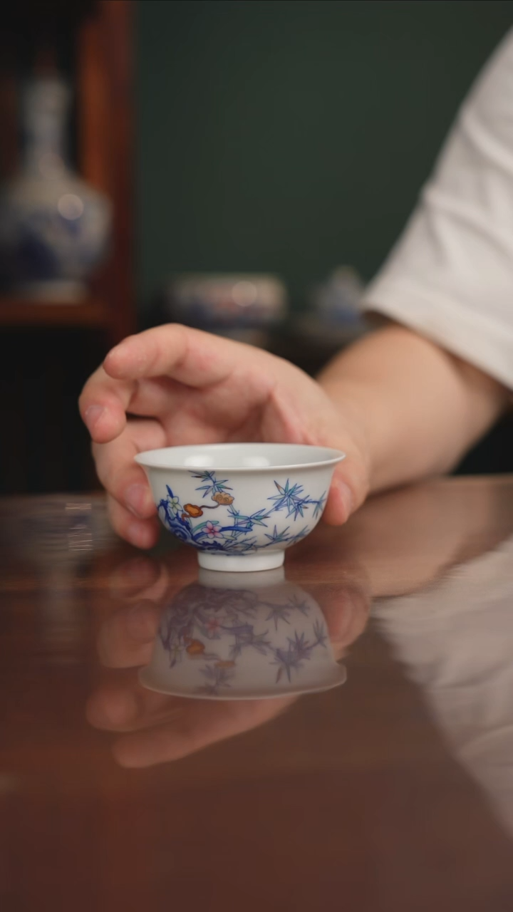 空山明月 青花斗彩