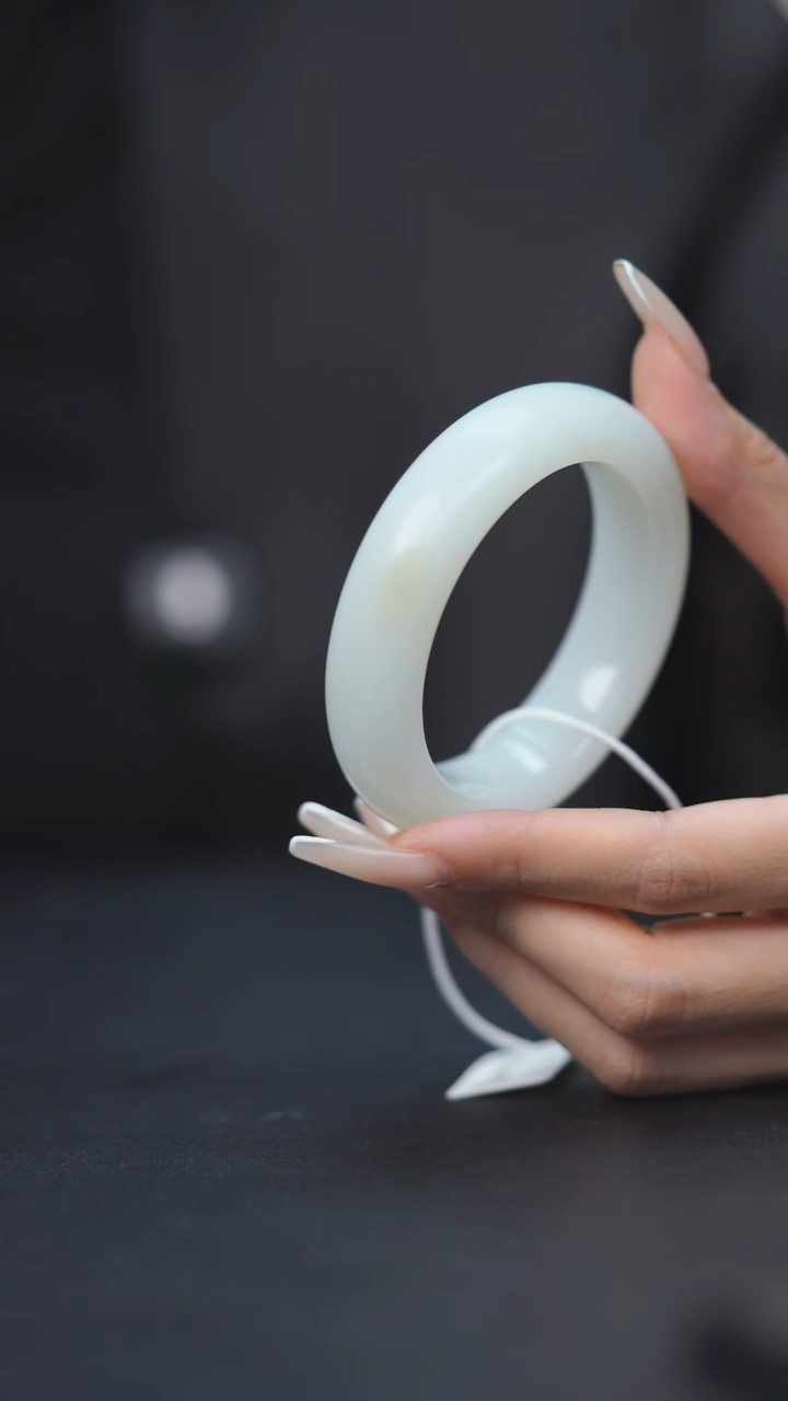 未镶嵌手镯和田玉HD40193白玉宽条手镯-----56.8