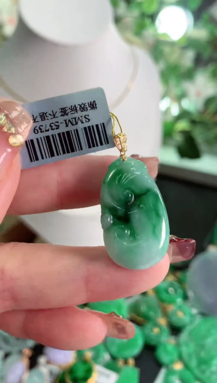 【闪购商品】翡翠吊坠(不含链)18K金镶嵌挂件
