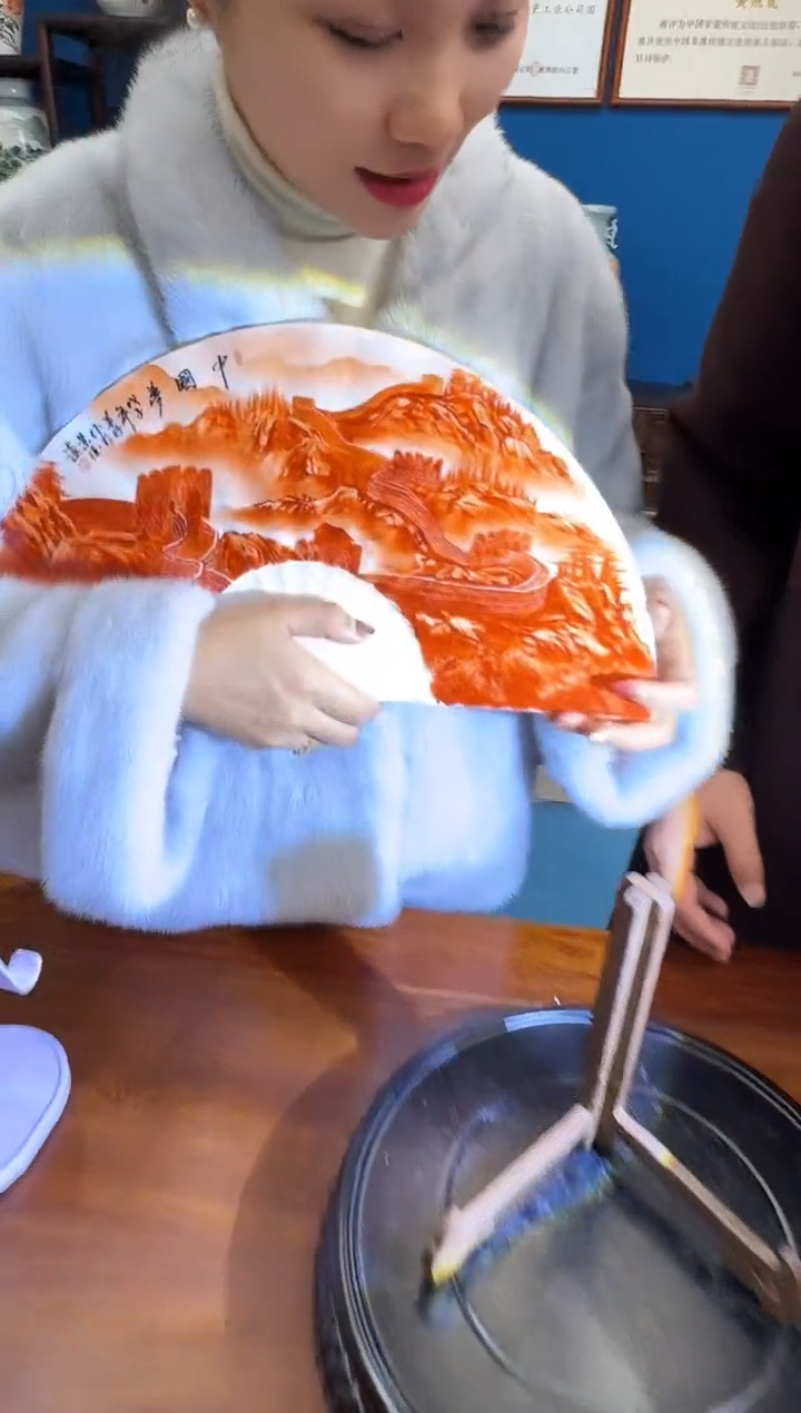 摆件陶红色官窑流水-26